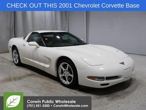 2001 Chevrolet Corvette Base