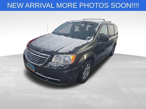 2012 Chrysler Town & Country Touring