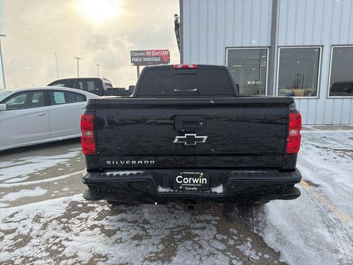 2017 Chevrolet Silverado 1500 2LT