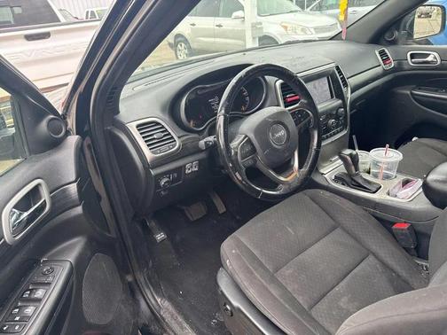 2019 Jeep Grand Cherokee Laredo