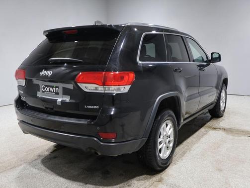 2019 Jeep Grand Cherokee Laredo