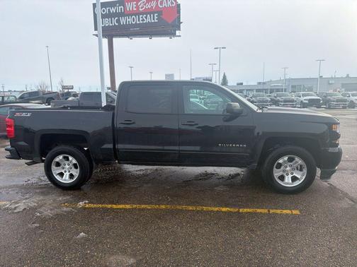 2017 Chevrolet Silverado 1500 2LT