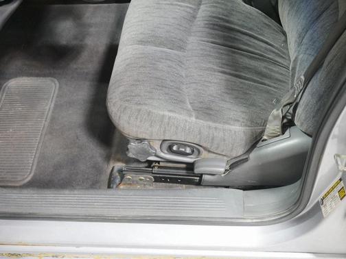 2005 Buick LeSabre Custom for sale in Fargo, ND - image 7
