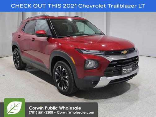 Scarlet Red Metallic 2021 Chevrolet Trailblazer LT