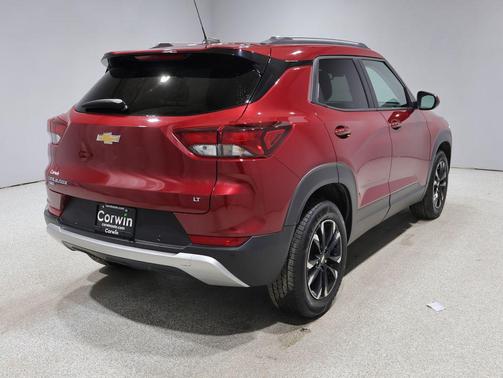 Scarlet Red Metallic 2021 Chevrolet Trailblazer LT