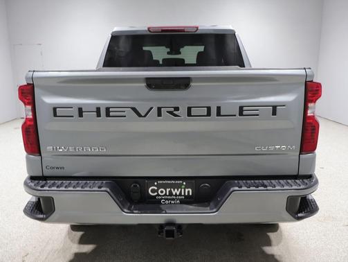 Sterling Gray Metallic 2024 Chevrolet Silverado 1500 Custom