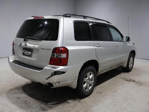 2004 Toyota Highlander Base