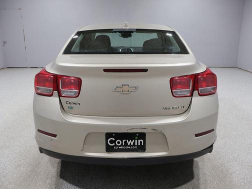 Champagne Silver 2014 Chevrolet Malibu 1LT