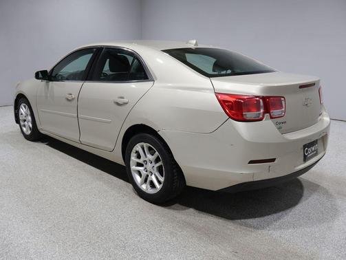 Champagne Silver 2014 Chevrolet Malibu 1LT