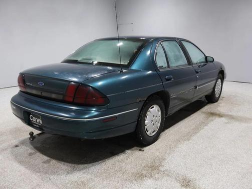 2000 Chevrolet Lumina Base