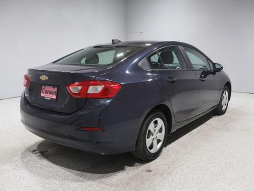 2016 Chevrolet Cruze LS Auto
