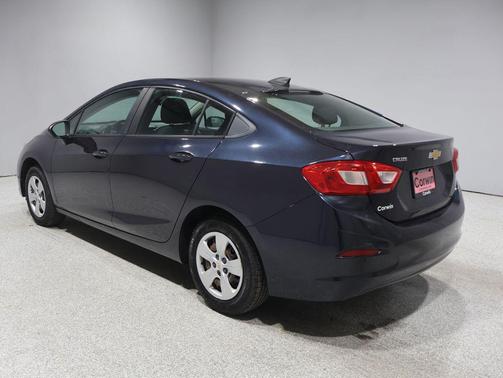 2016 Chevrolet Cruze LS Auto