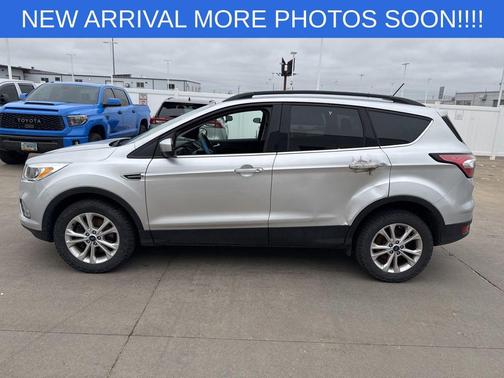 Ingot Silver 2018 Ford Escape SE