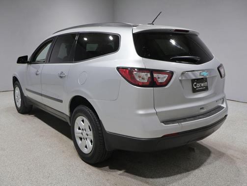 Silver Ice 2014 Chevrolet Traverse LS