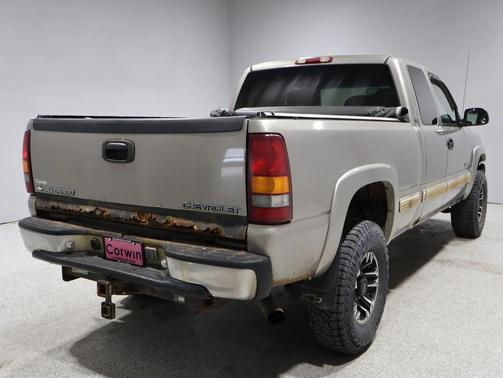 2002 Chevrolet Silverado 2500 LT H/D Extended Cab