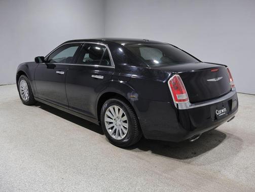 Gloss Black 2013 Chrysler 300 S