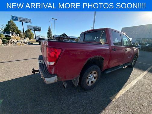 Red Alert 2005 Nissan Titan XE Crew Cab