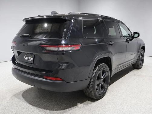 2022 Jeep Grand Cherokee L Altitude