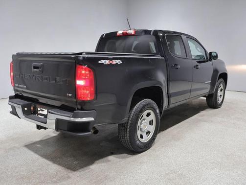 Black 2022 Chevrolet Colorado WT