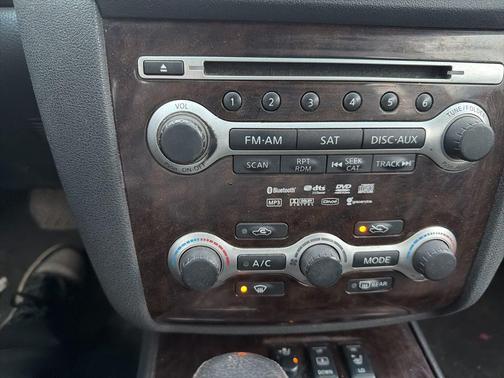 2010 Nissan Maxima SV