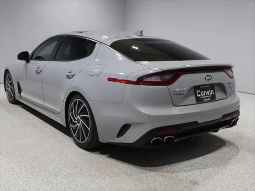 2021 Kia Stinger GT2