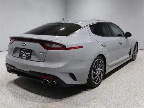 2021 Kia Stinger GT2