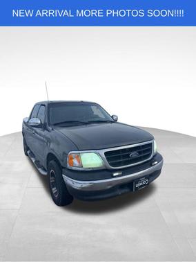 2002 Ford F-150 Lariat SuperCrew