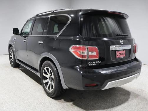 2017 Nissan Armada SV