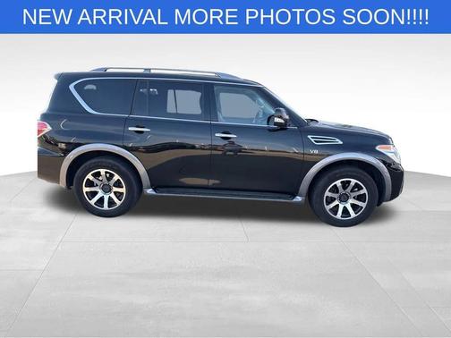 2017 Nissan Armada SV