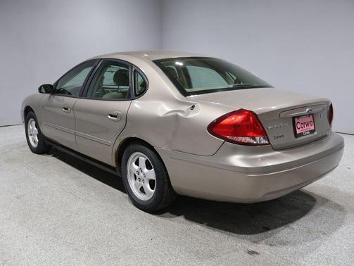 2007 Ford Taurus SE