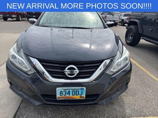 Charcoal 2016 Nissan Altima 2.5 S