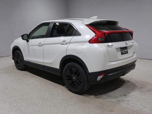 Pearl White 2019 Mitsubishi Eclipse Cross LE