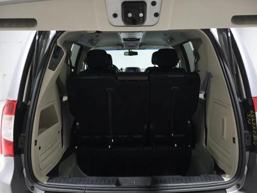 2014 Chrysler Town & Country Touring