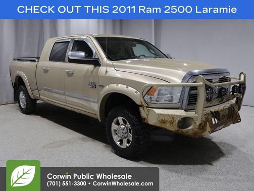 White Gold Clearcoat 2011 Dodge Ram 2500 Laramie