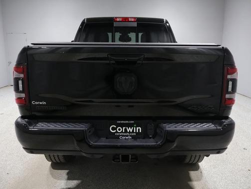 2023 RAM 2500 Big Horn Crew Cab 4x4 6'4' Box