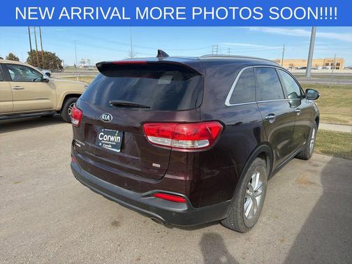 Dark Cherry 2016 Kia Sorento LX