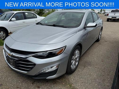 Silver Ice 2019 Chevrolet Malibu Hybrid Base