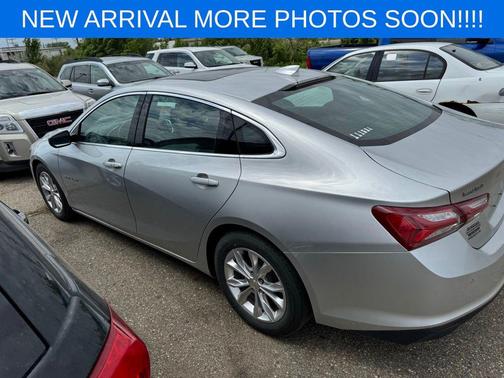 Silver Ice 2019 Chevrolet Malibu Hybrid Base