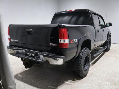 2006 GMC Sierra 1500 SLT Crew Cab