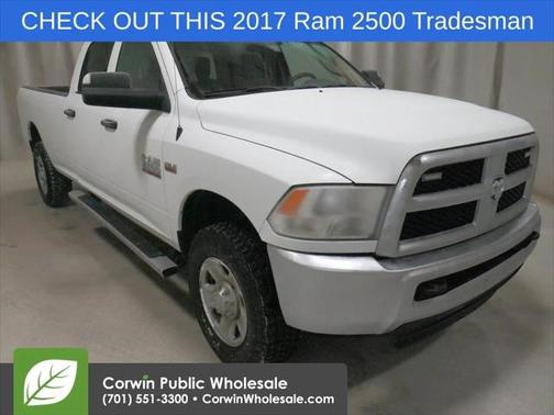 2017 RAM 2500 Tradesman Crew Cab 4x4 8' Box