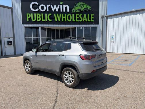 Billet Silver Metallic Clearcoat 2018 Jeep Compass Latitude