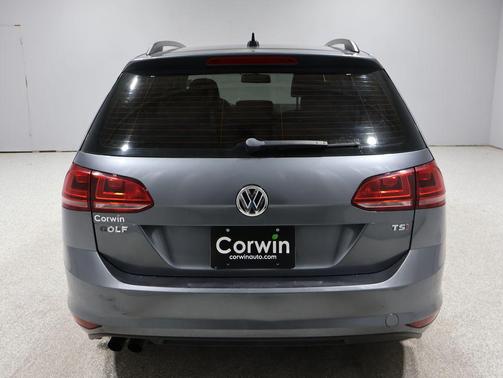2015 Volkswagen Golf SportWagen TSI S 4-Door