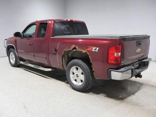Deep Ruby 2009 Chevrolet Silverado 1500 LTZ Extended Cab