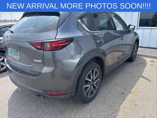 Jet Black Mica 2017 Mazda CX-5 Grand Touring