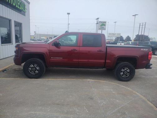 2017 Chevrolet Silverado 1500 2LT