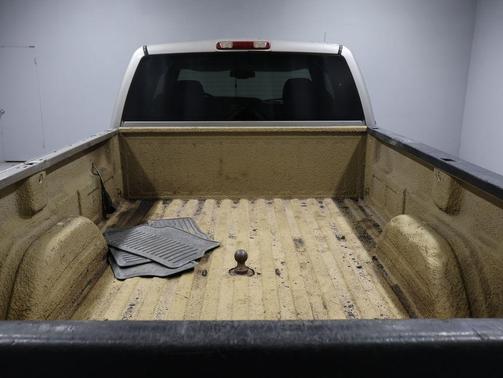 2004 Chevrolet Silverado 3500 LS Extended Cab