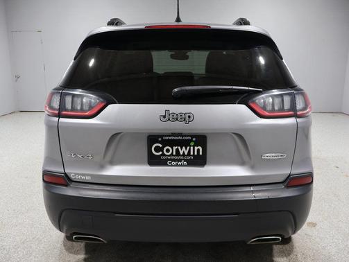 2022 Jeep Cherokee Latitude Lux