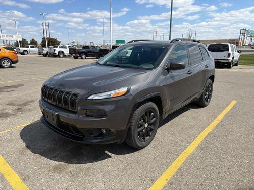 Granite Crystal Metallic Clearcoat 2018 Jeep Cherokee Latitude
