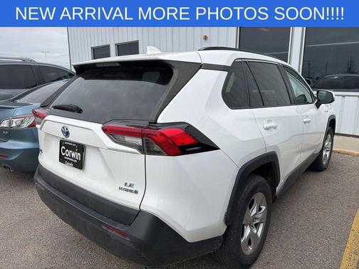 Super White 2019 Toyota RAV4 Hybrid LE