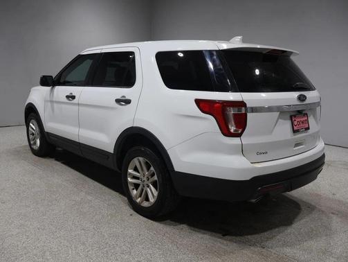2017 Ford Explorer Base
